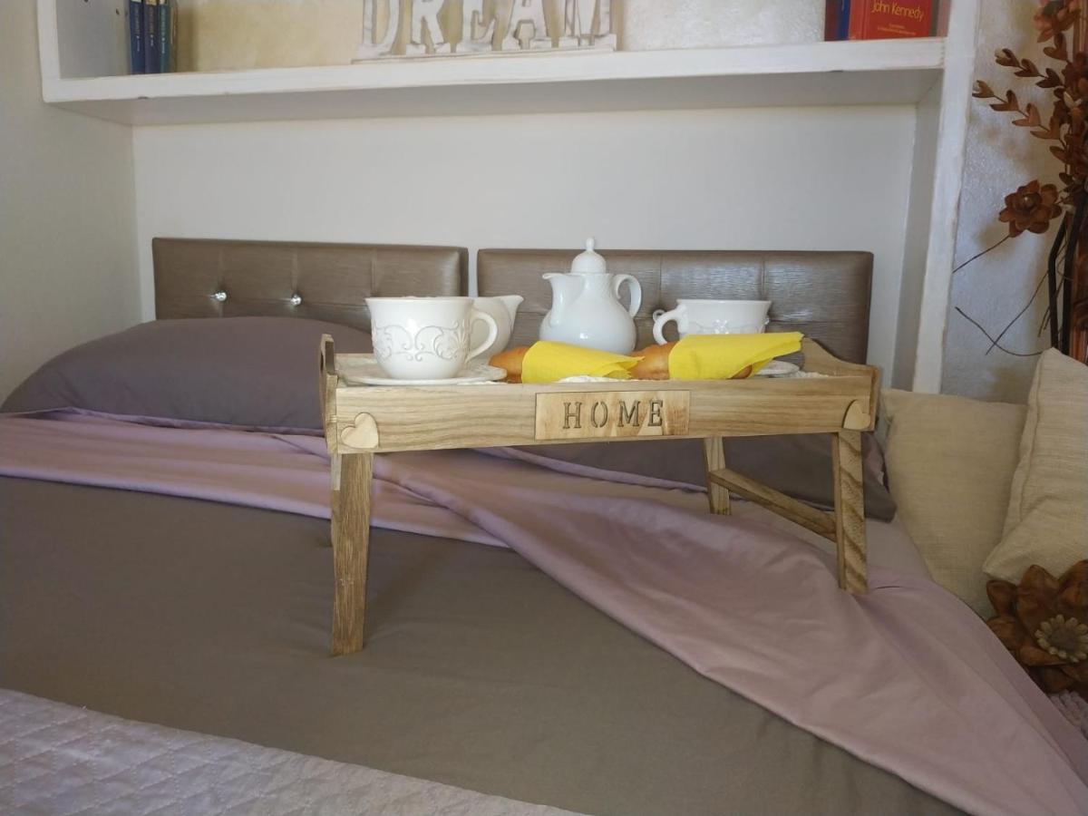 B&B Ottoulivi ซาร์ดารา ภายนอก รูปภาพ
